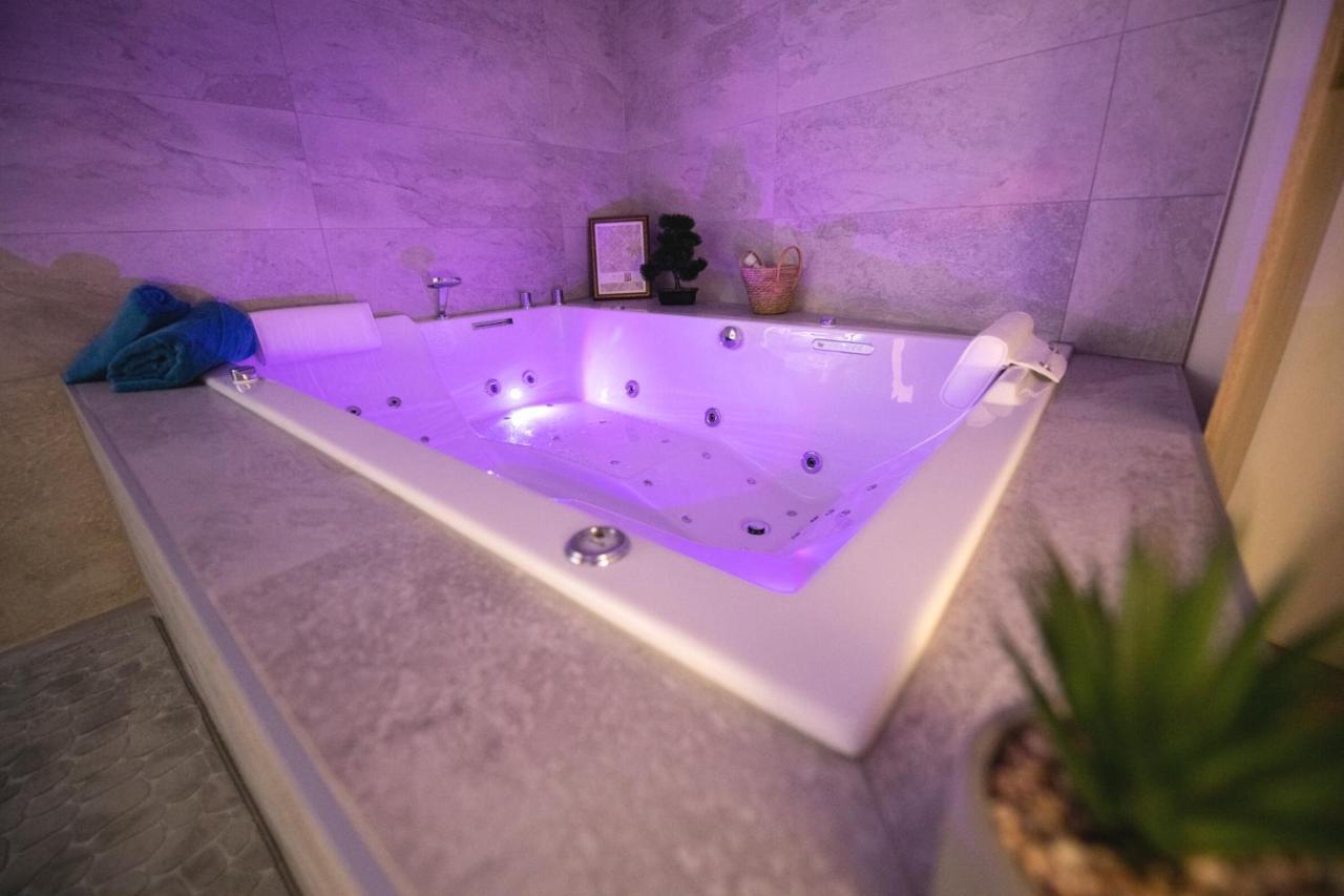 Lova Spa Saint-Etienne Eksteriør bilde
