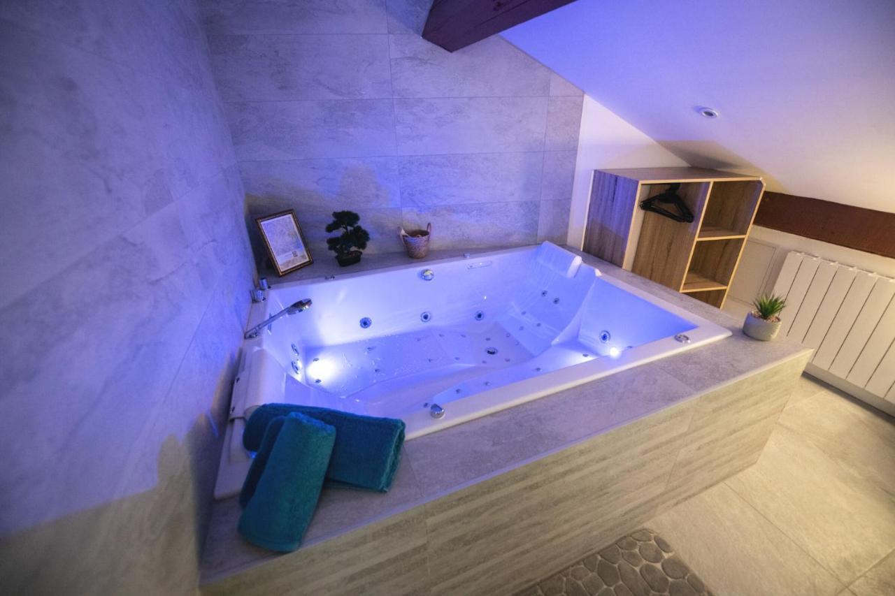 Lova Spa Saint-Etienne Eksteriør bilde